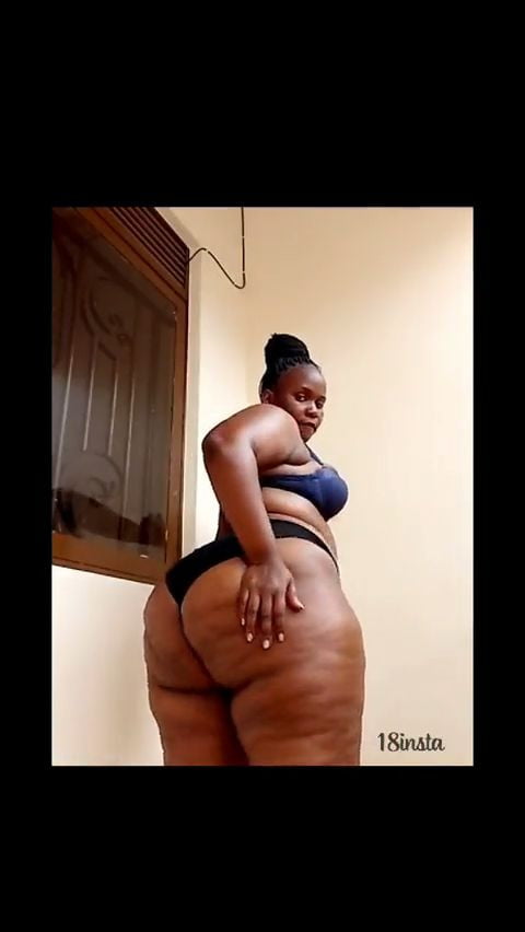 Ripe african mature milf does an amateur strip show