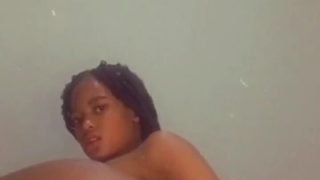 Damn nice boobies