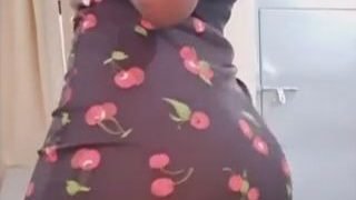 Erithequeen flaunting her african black pussy.