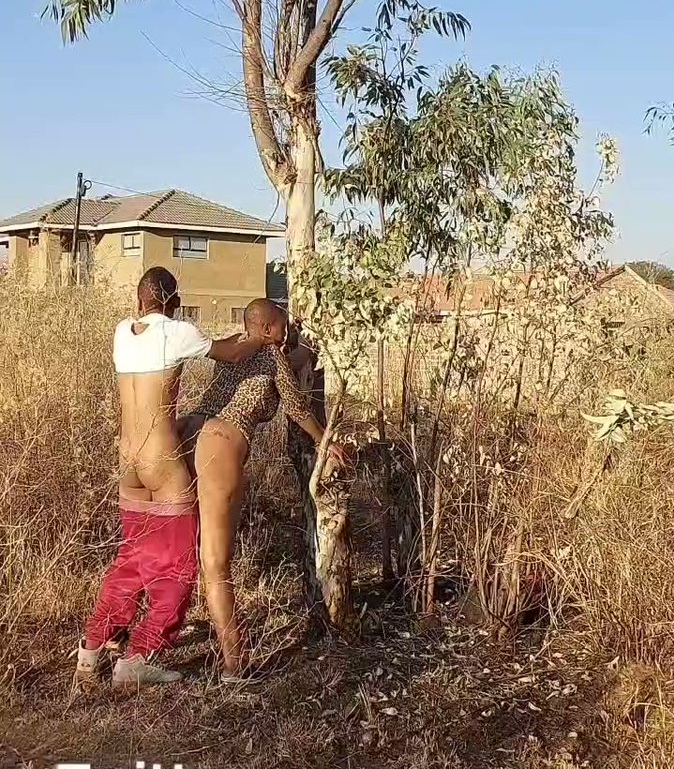 African pussy fuck South African xxx in the bushes.