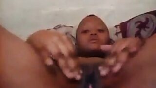 Mzansi teen whore fingering her pink pussy video