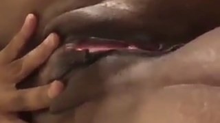 Nnyo e monate pink pussy lips slut kylie plaatjies masturbating.