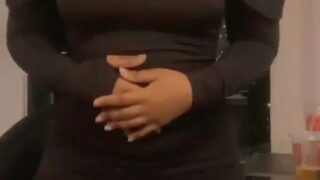 Amazing big booty Kylie plaatjies in a sexy dress.