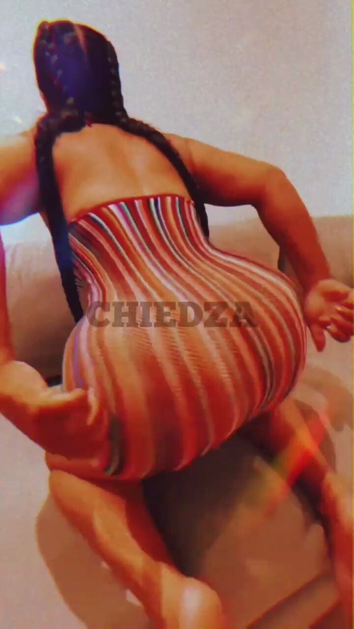Zimbabwe porn babe chiedza twerking in a short dress!