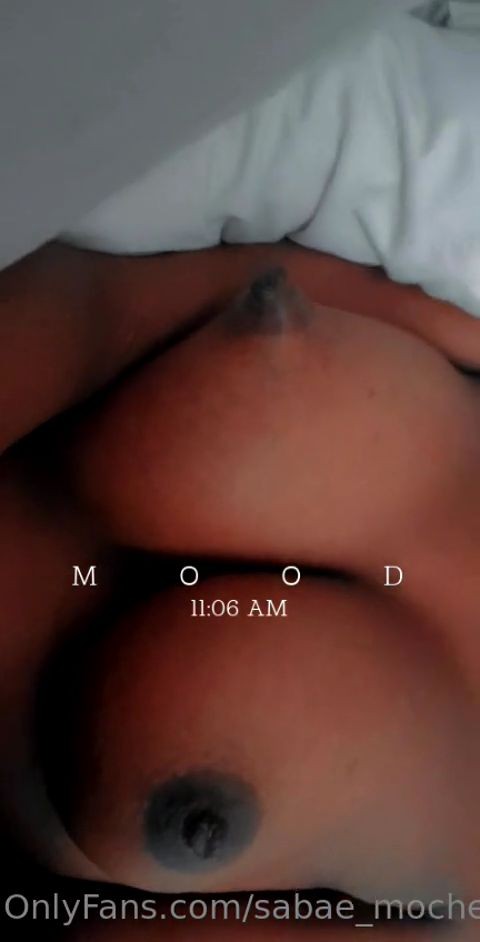 Big tiddies babe