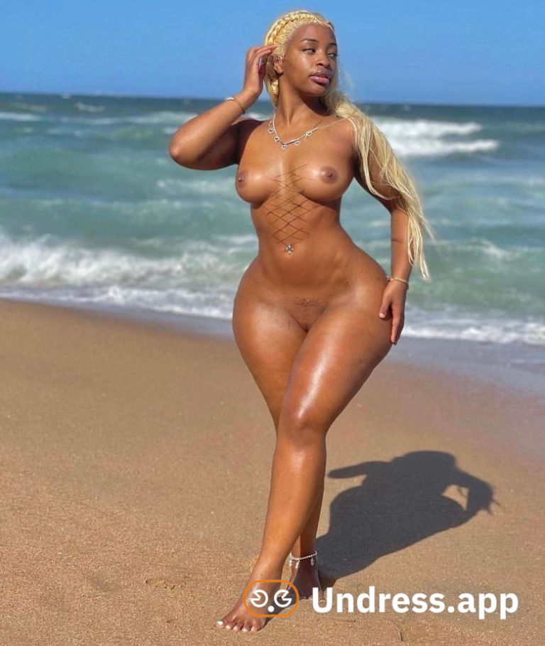 Cindy makhathini sextape trending on social media.