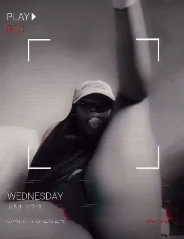 Viewing pussy