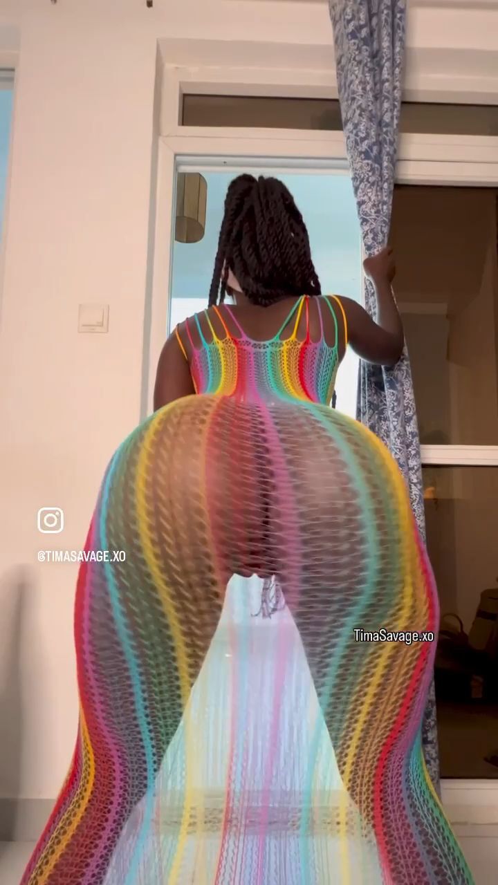Twerking in fish nets