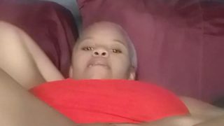 Pulling malebe lips