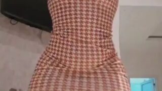 Aries_queen56 curvy East African!